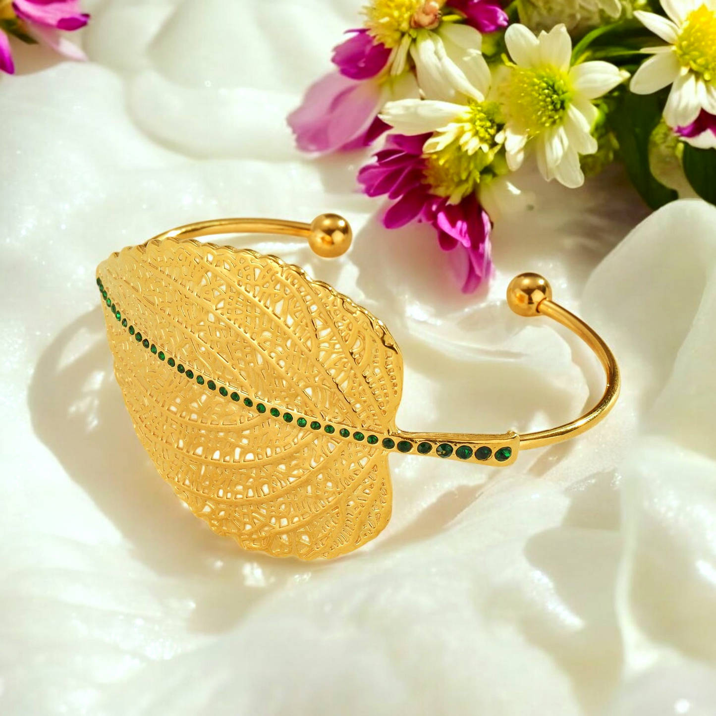 MAKENA Statement Bangle