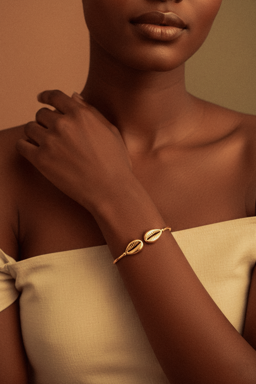 ISLA Cowrie Bangle
