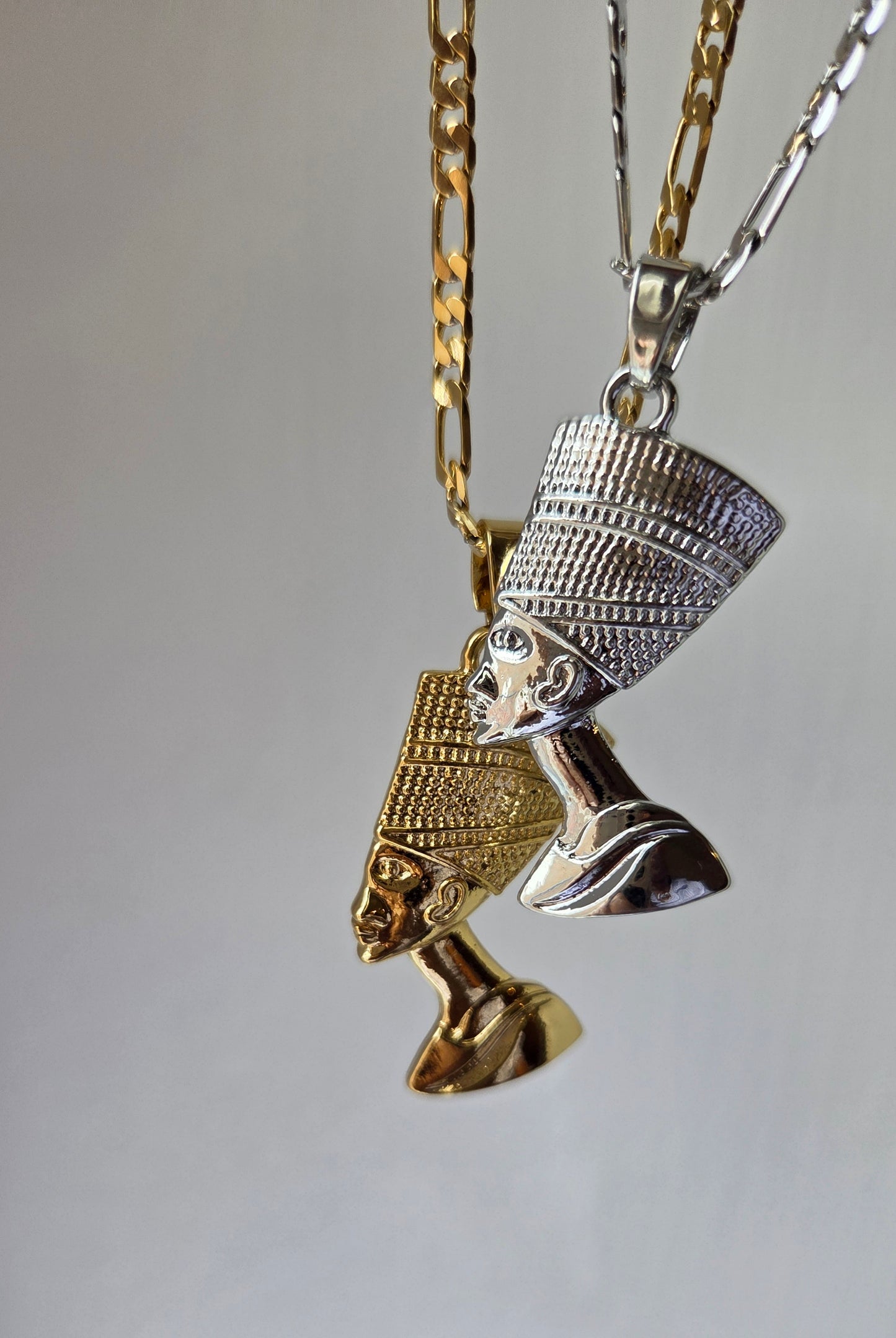 Eqyptian Queen Nefertiti Pendant Necklace