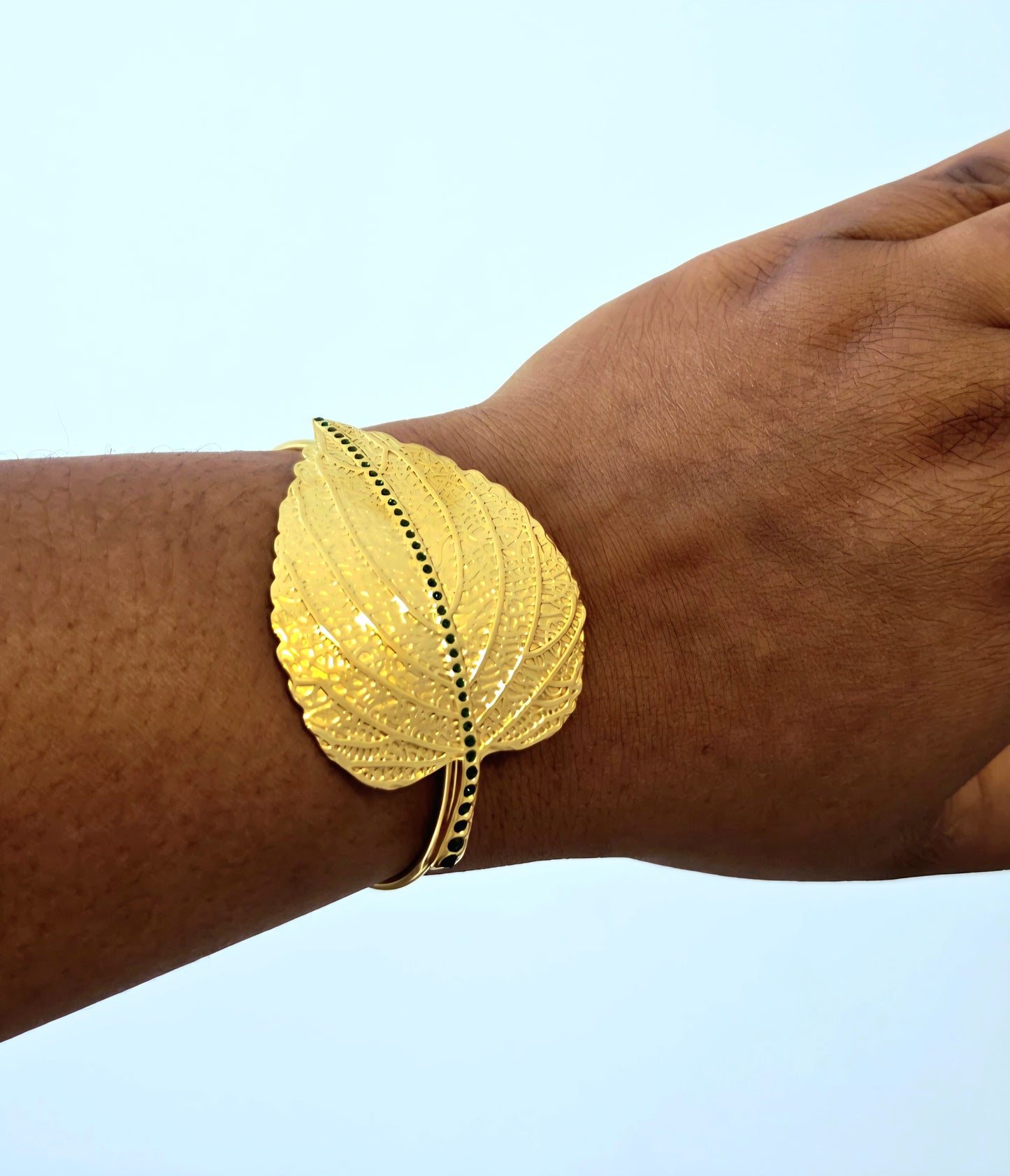 MAKENA Statement Bangle
