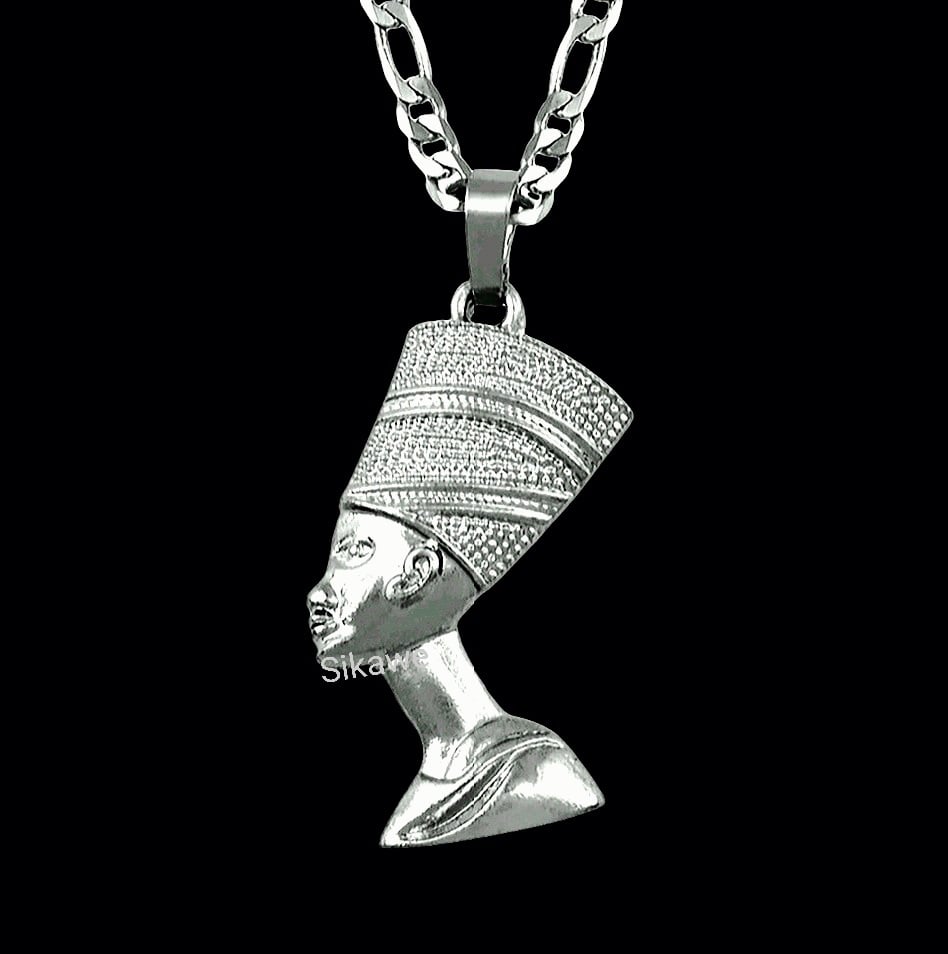 Eqyptian Queen Nefertiti Pendant Necklace