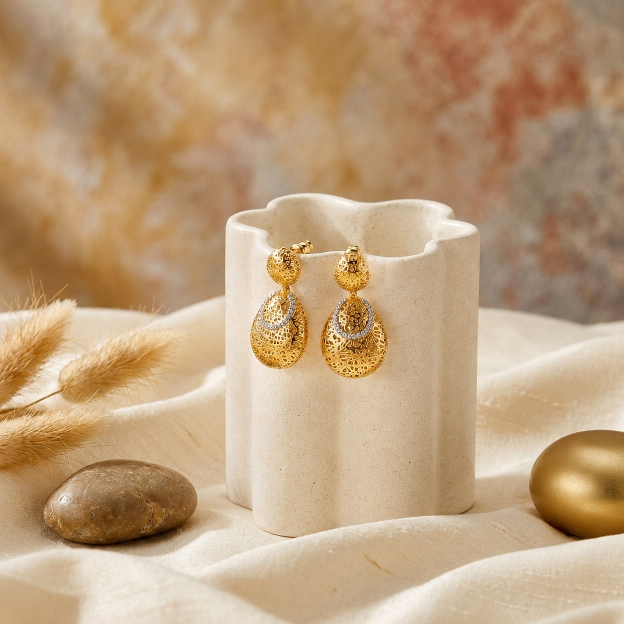 Luna Hollow Drop Earrings