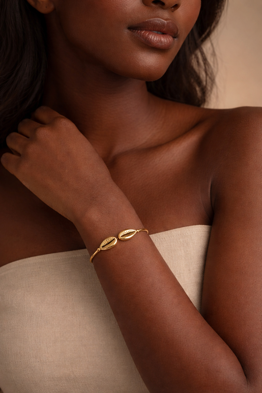ISLA Cowrie Bangle